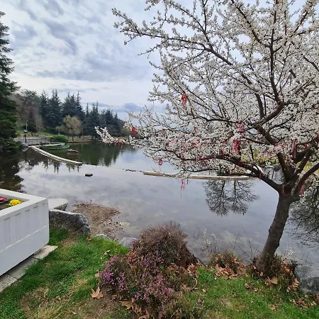 Riverpark Apartment, Daire *
