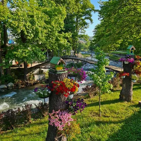 Daire Riverpark Apartment, Sandanski